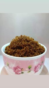 تفاوت شکر قهوه‌ ای و شکر سفید در رطوبت، طعم و کاربرد